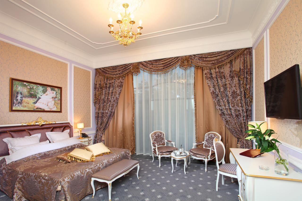 Aleksandrovski Grand Hotel Vladikavkaz Chambre photo